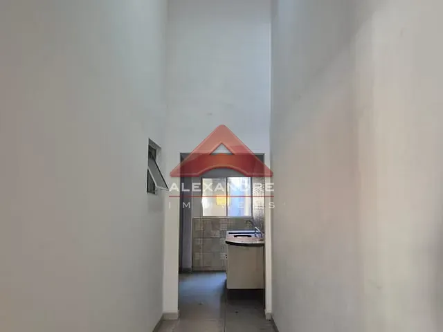 Casa 2 quartos e 1 banheiro, à venda, no bairro Jardim Paraíso do Sol em São José dos Campos