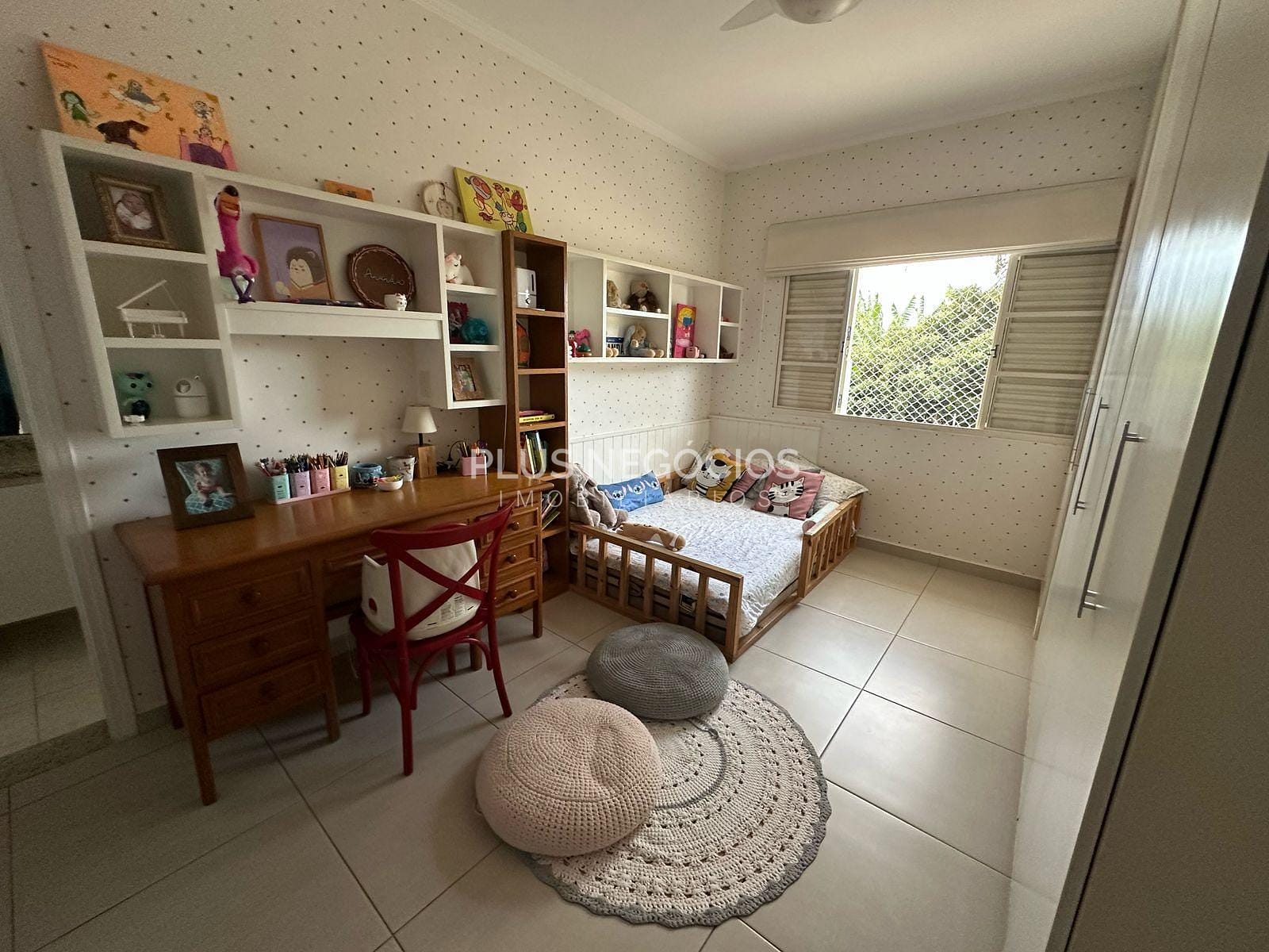 Casa à venda com 3 quartos, 244m² - Foto 13