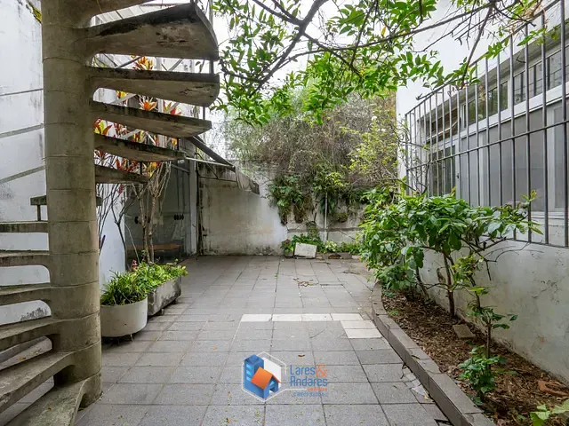 Casa com 350m² 3 quartos e 4 banheiros, à venda, no bairro Moema em São Paulo
