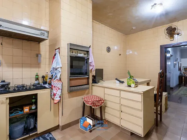 Casa com 350m² 3 quartos e 4 banheiros, à venda, no bairro Moema em São Paulo