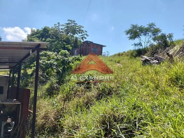 Casa 2 quartos e 1 banheiro, à venda, no bairro Chácaras Pousada do Vale em São José dos Campos