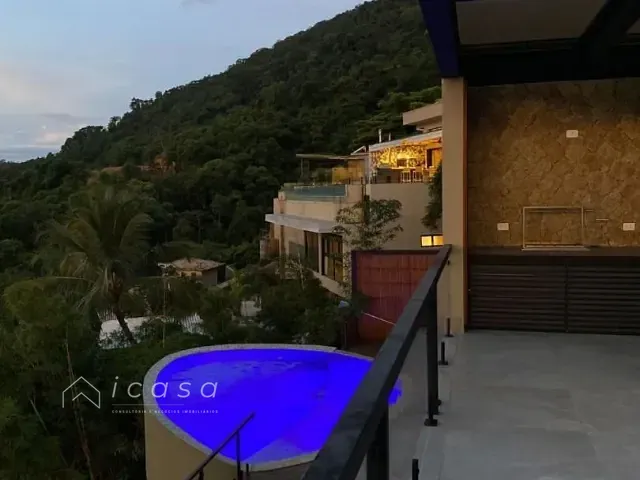 Casa com 920m² 4 quartos e 5 banheiros, à venda, no bairro Barreiro em Ilhabela