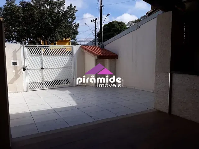 Casa com 283m² 4 quartos e 4 banheiros, à venda, no bairro Bosque dos Eucaliptos em São José dos Campos