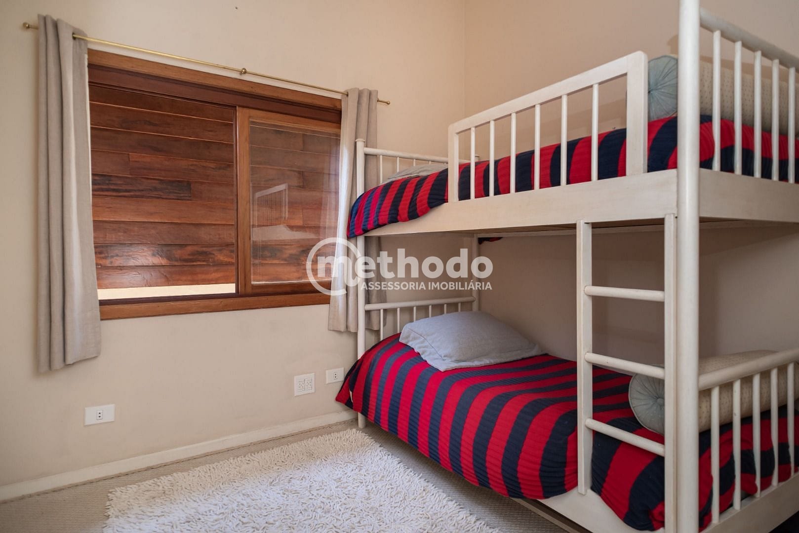 Casa, 5 quartos, 300 m² - Foto 9