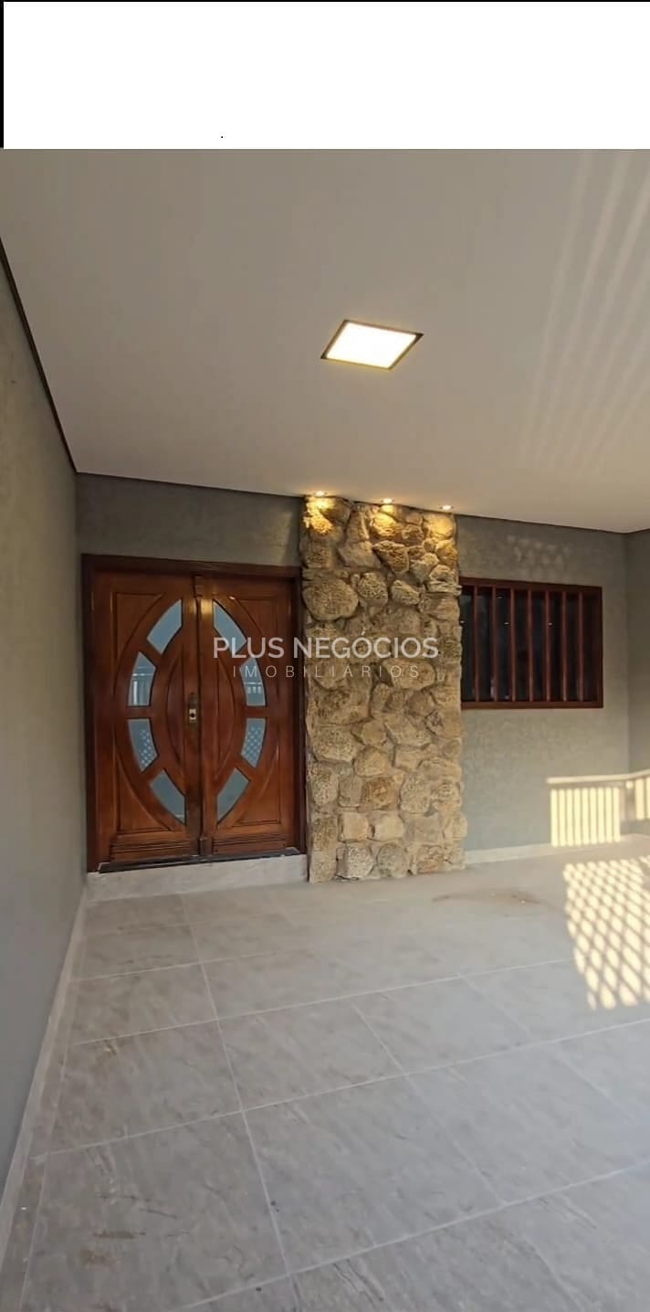 Casa, 3 quartos, 132 m² - Foto 1