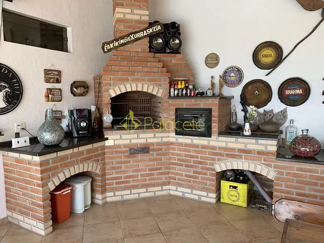 Casa com 580m² 3 quartos e 6 banheiros, à venda, no bairro Parque Esperança em Taubaté