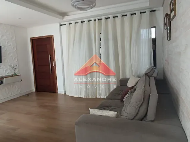 Casa 2 quartos e 1 banheiro, à venda, no bairro Jardim Nova Detroit em São José dos Campos