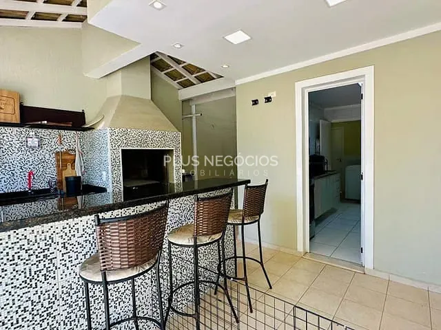 Casa com 246m² 3 quartos e 2 banheiros, à venda, no bairro Parque Campolim em Sorocaba