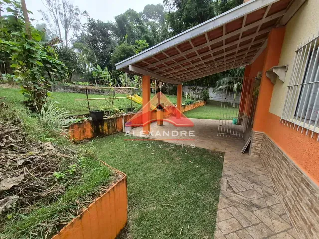Casa com 11185m² 4 quartos e 2 banheiros, à venda, no bairro Capão Grosso I C em São José dos Campos