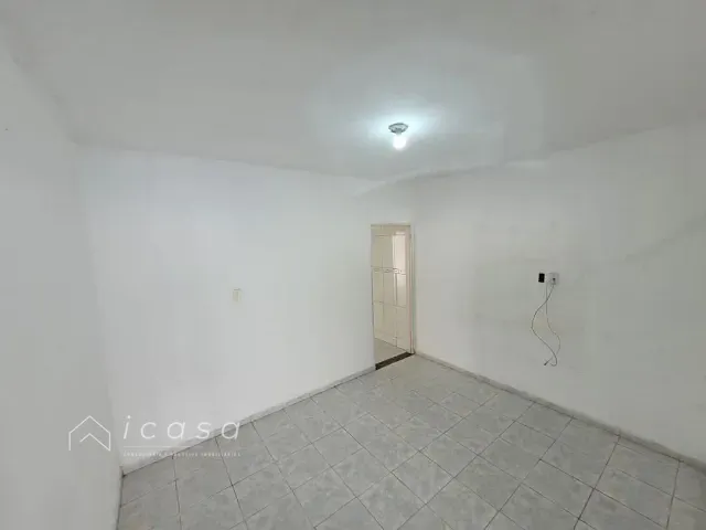 Casa com 125m² 4 quartos e 2 banheiros, à venda, no bairro Vila Menino Jesus em Caçapava