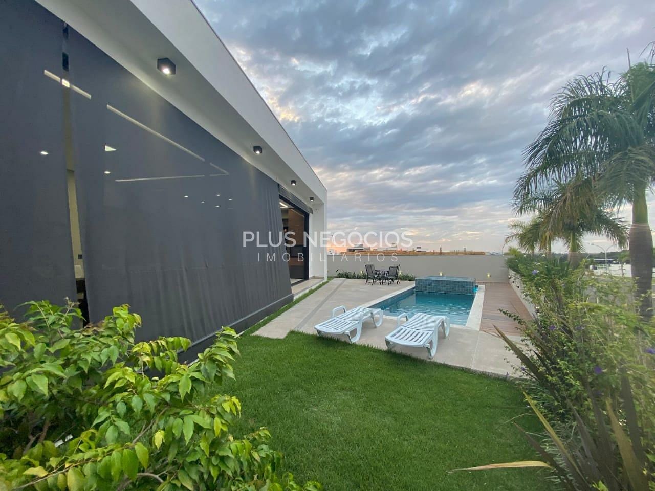 Casa, 3 quartos, 274 m² - Foto 10