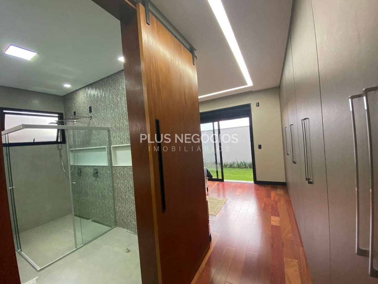 Casa, 3 quartos, 274 m² - Foto 24