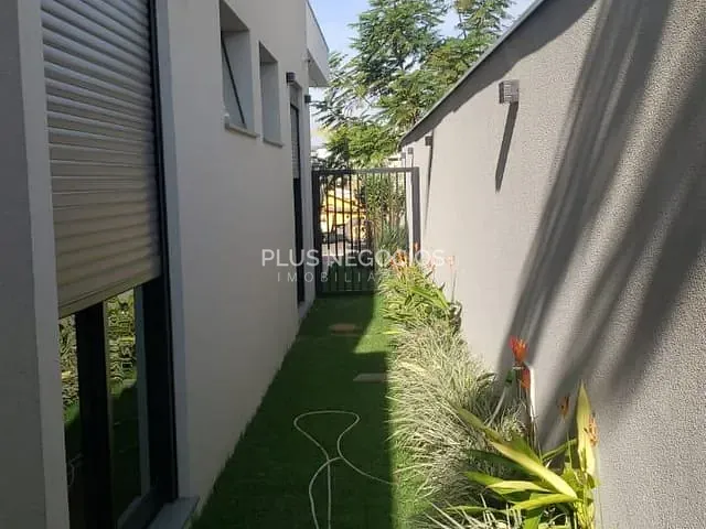 Casa com 555m² 3 quartos e 4 banheiros, à venda, no bairro Alphaville Nova Esplanada em Votorantim