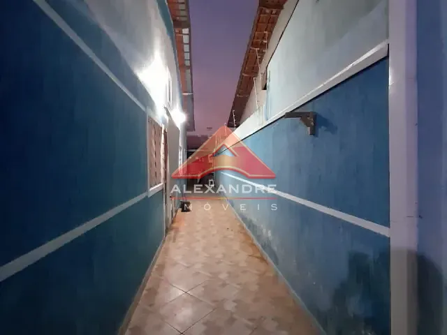 Casa 3 quartos e 2 banheiros, à venda, no bairro Jardim Mariana II em São José dos Campos
