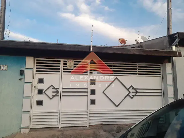 Casa 3 quartos e 2 banheiros, à venda, no bairro Jardim Mariana II em São José dos Campos