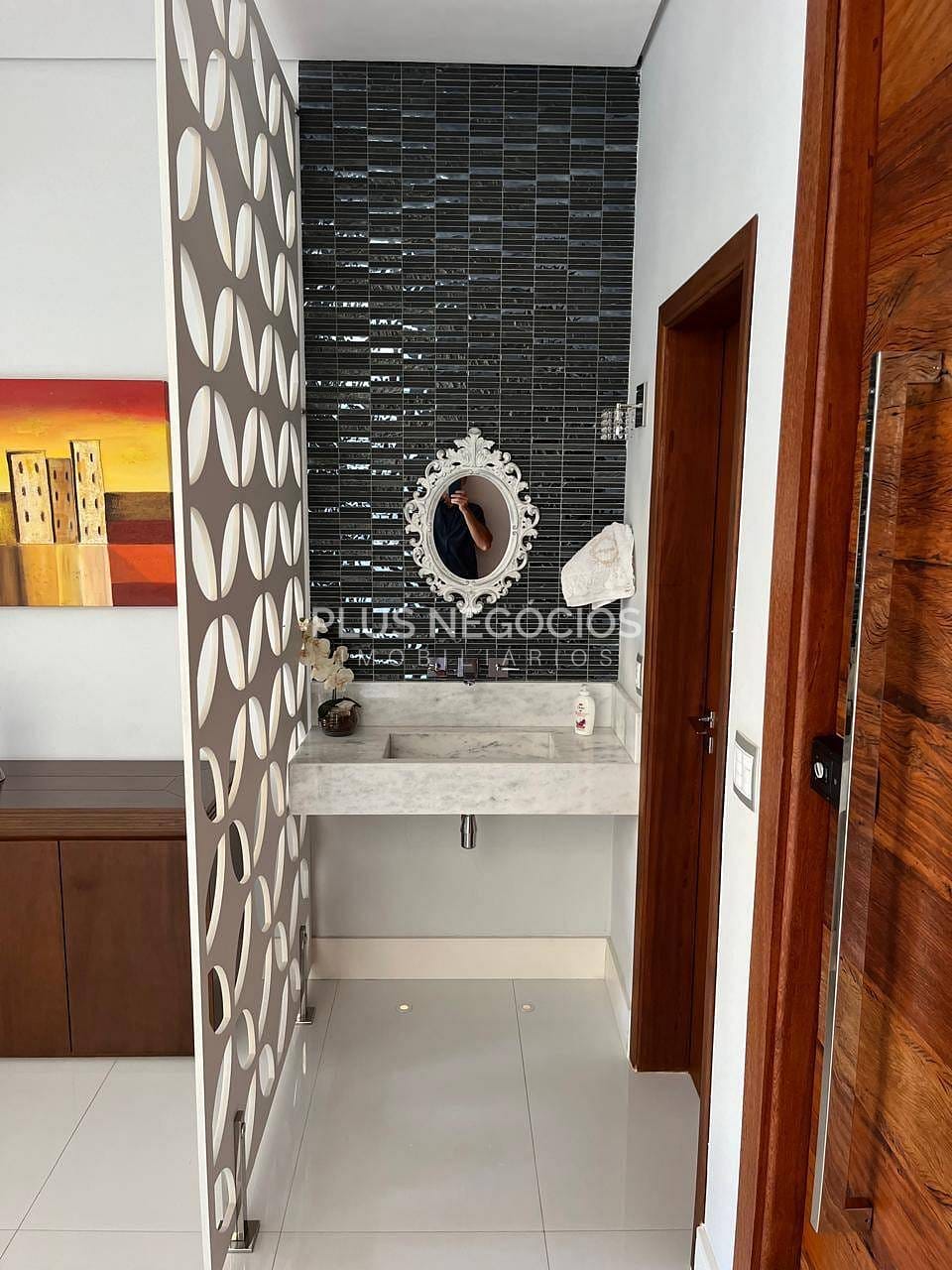 Casa à venda com 3 quartos, 318m² - Foto 9