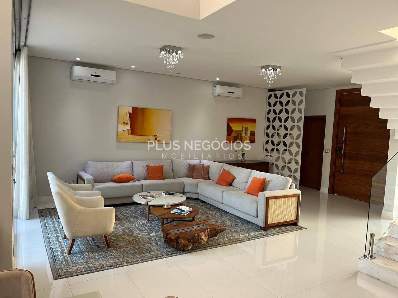 Casa à venda com 3 quartos, 318m² - Foto 16