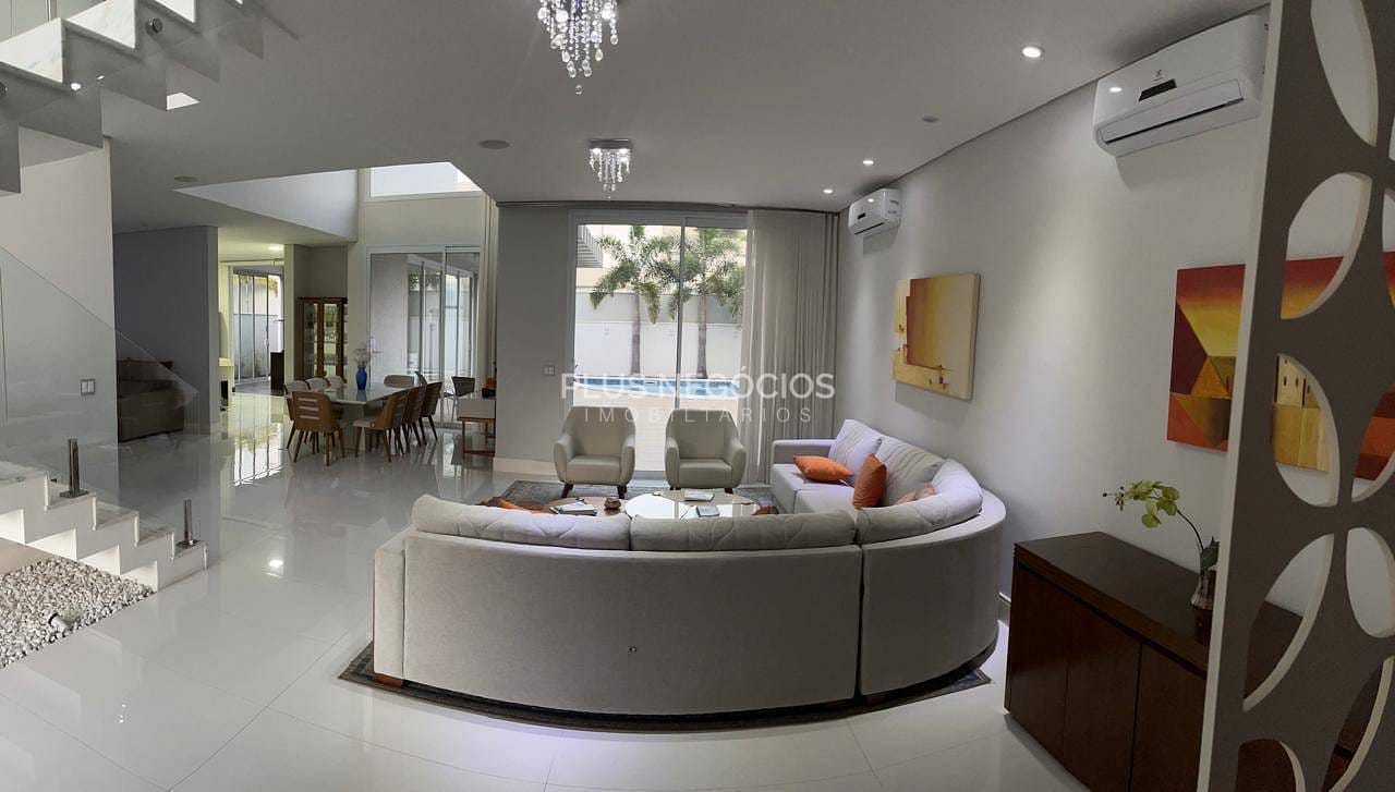 Casa à venda com 3 quartos, 318m² - Foto 11