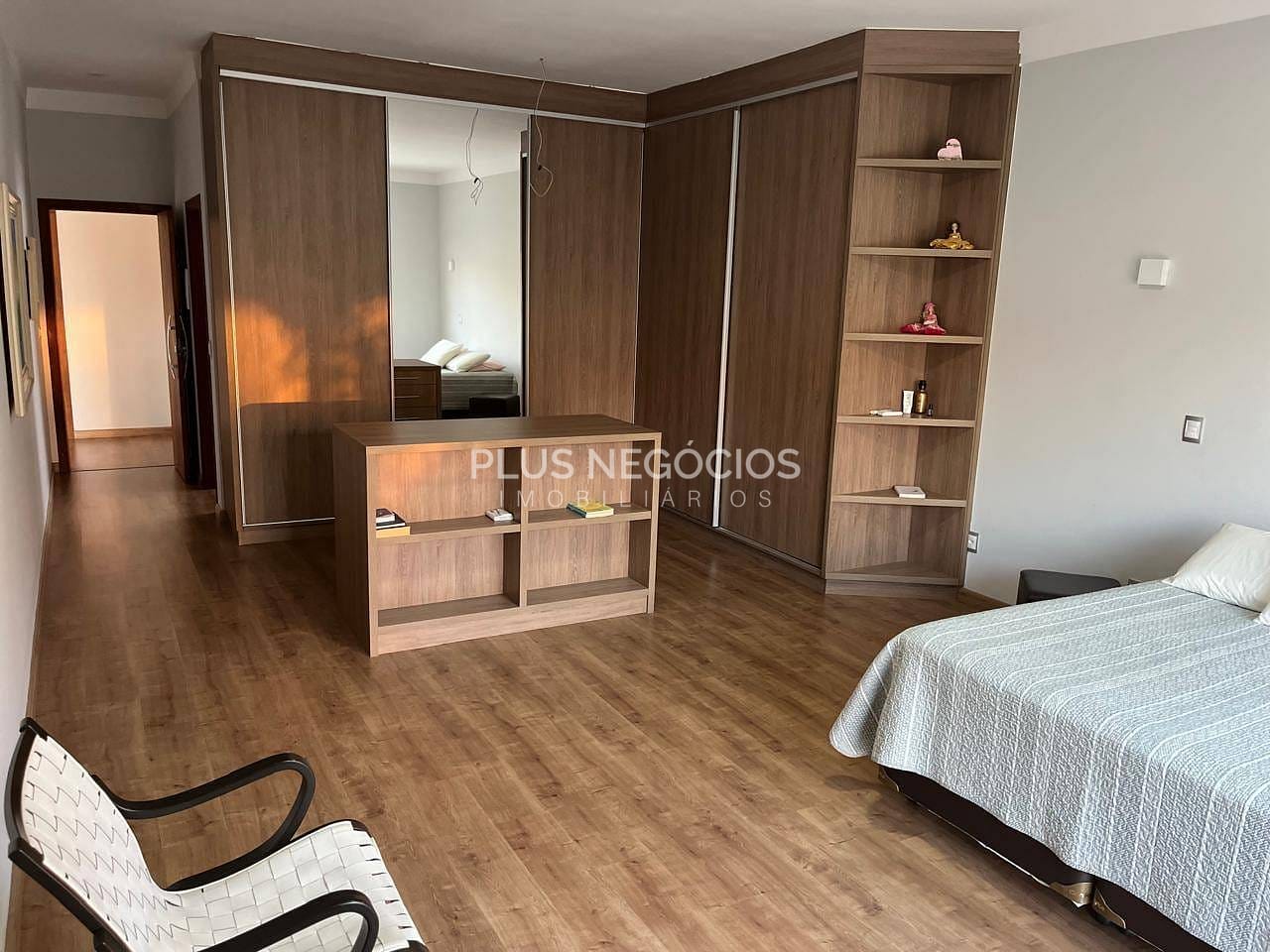 Casa à venda com 3 quartos, 318m² - Foto 20