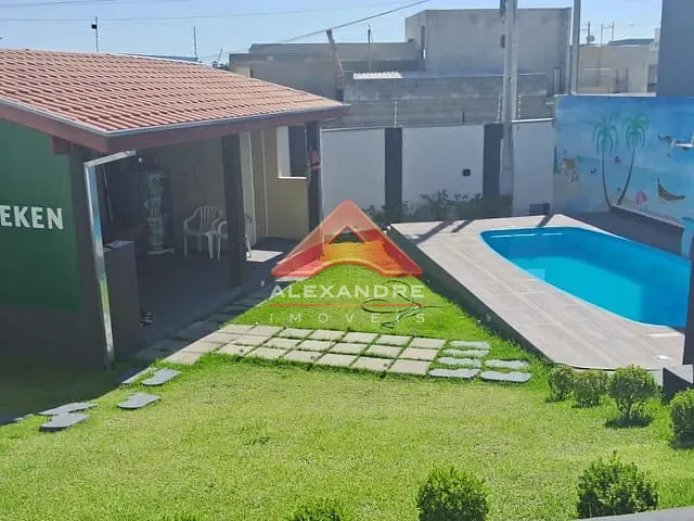 Casa 3 quartos e 2 banheiros, à venda, no bairro Portal dos Passaros em São José dos Campos