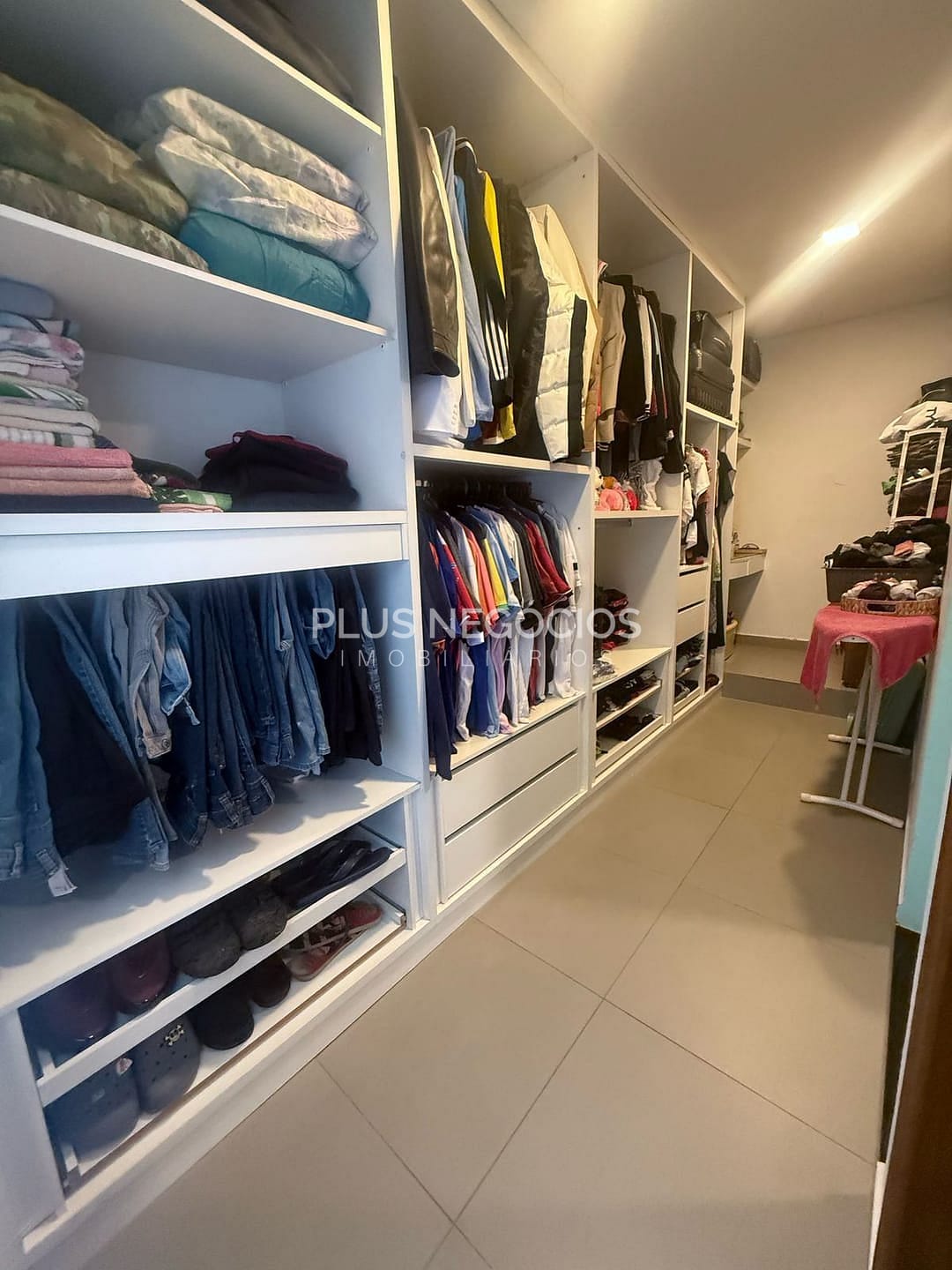 Casa, 4 quartos, 310 m² - Foto 28