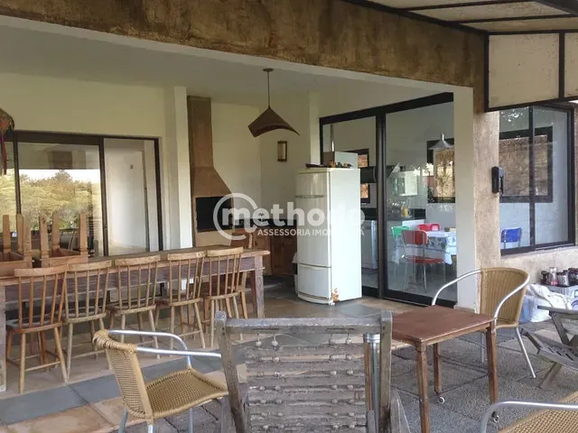 Casa com 360m² 4 quartos e 5 banheiros, à venda, no bairro Chácara Santa Margarida em Campinas
