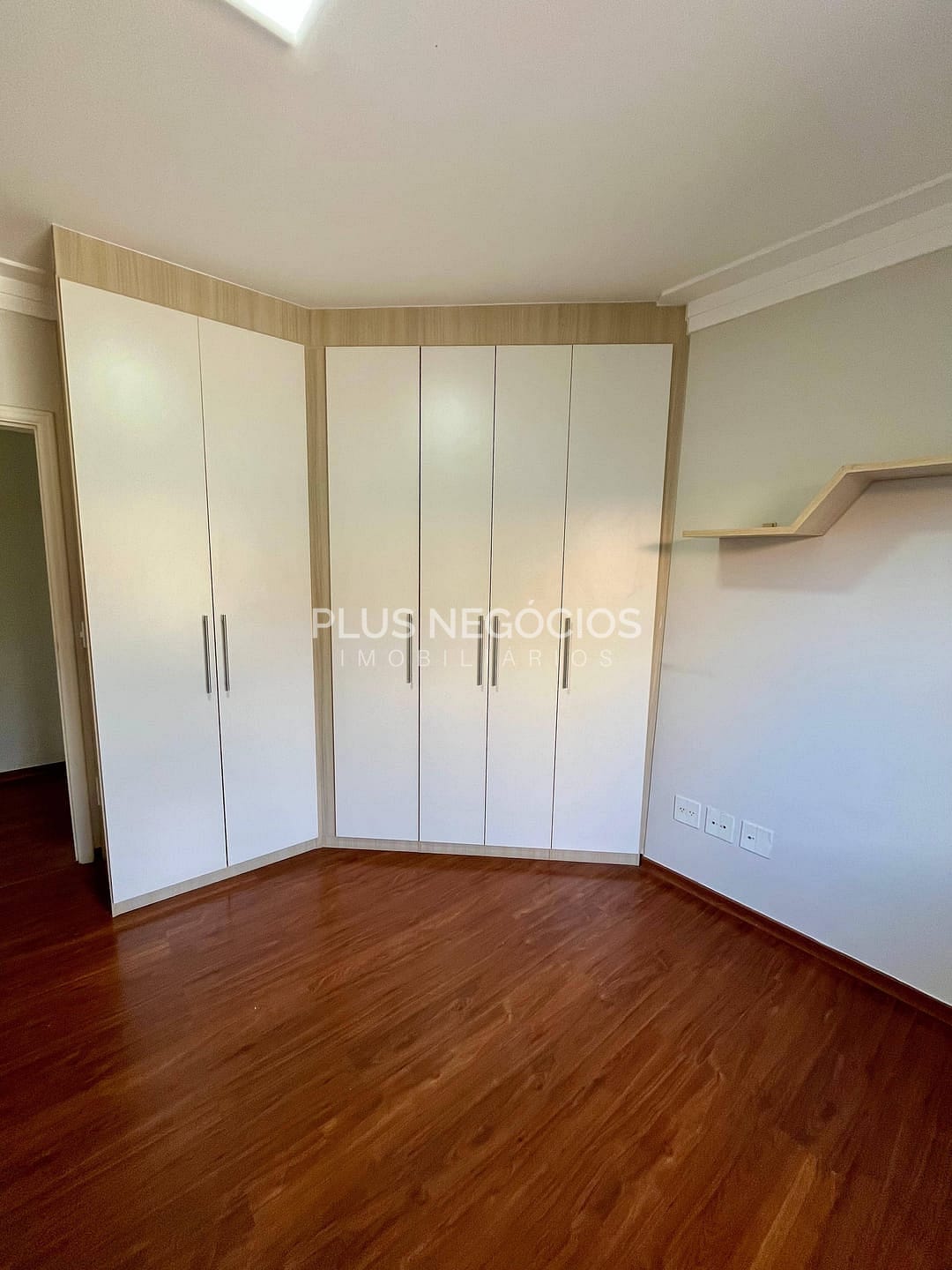Casa à venda com 3 quartos, 291m² - Foto 17
