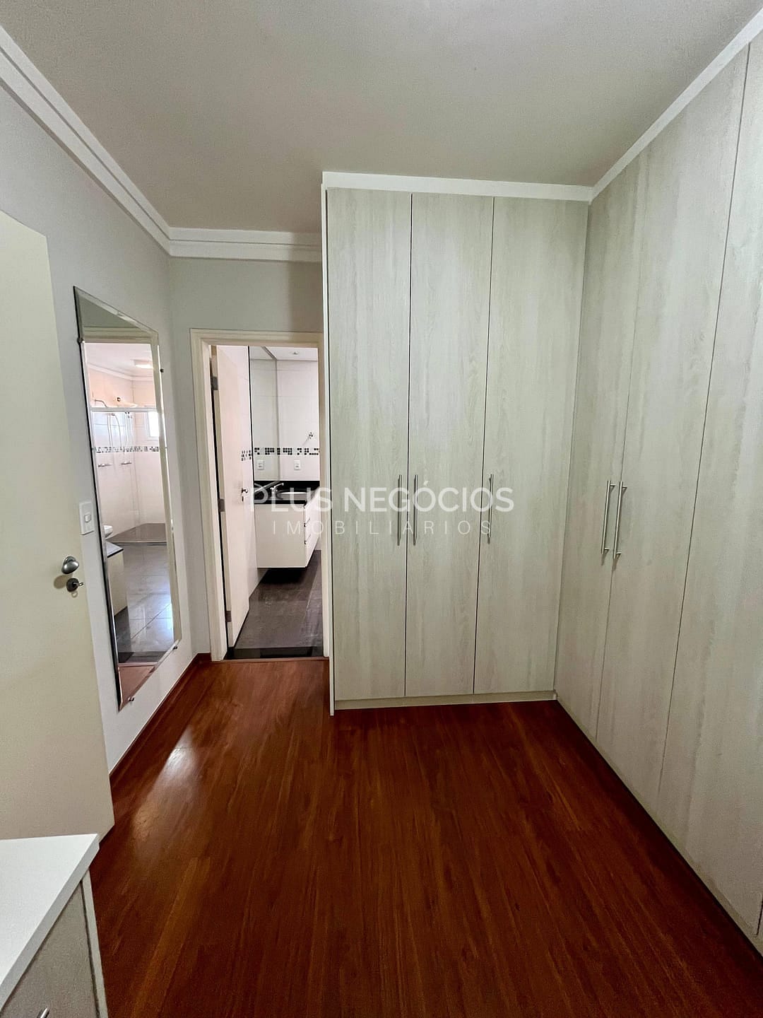 Casa à venda com 3 quartos, 291m² - Foto 28