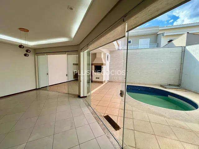 Casa com 292m² 3 quartos e 2 banheiros, à venda, no bairro Parque Residencial Villa dos Inglezes em Sorocaba