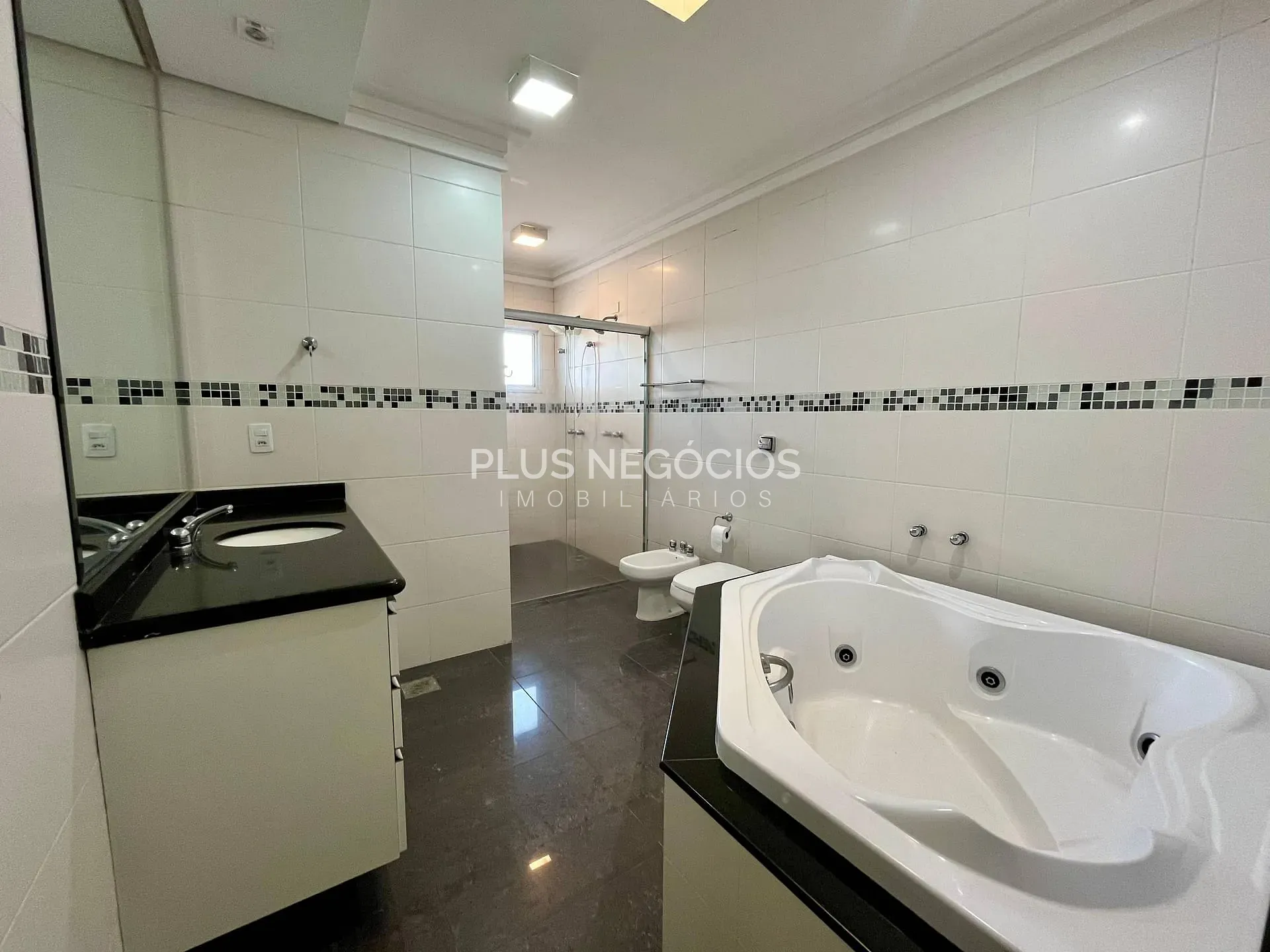 Casa, 3 quartos, 291 m² - Foto 24
