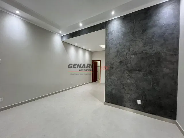 Casa com 143m² 3 quartos e 2 banheiros, à venda, no bairro Vila Todos os Santos em Indaiatuba