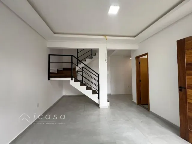 Casa com 100m² 2 quartos e 2 banheiros, à venda, no bairro Parque Residencial Maria Elmira em Caçapava