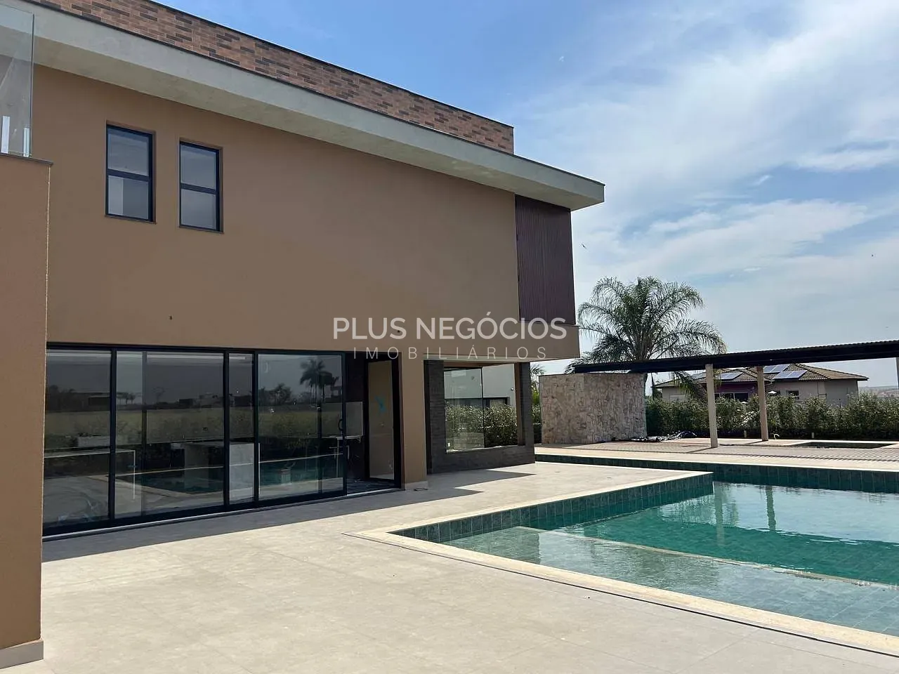 Casa, 4 quartos, 650 m² - Foto 1