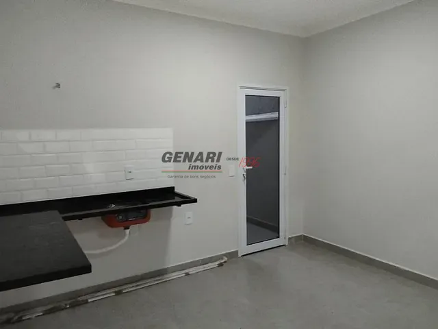Casa com 175m² 3 quartos e 2 banheiros, à venda, no bairro Jardim das Maritacas em Indaiatuba