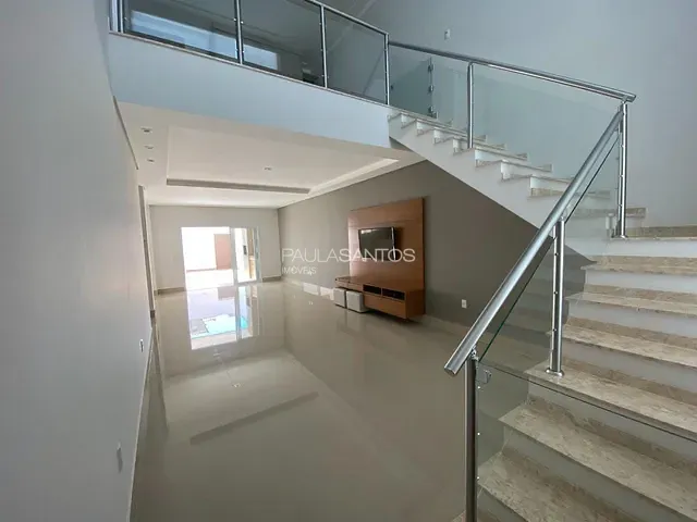 Casa com 250m² 4 quartos e 4 banheiros, à venda, no bairro Parque Residencial Villa dos Inglezes em Sorocaba