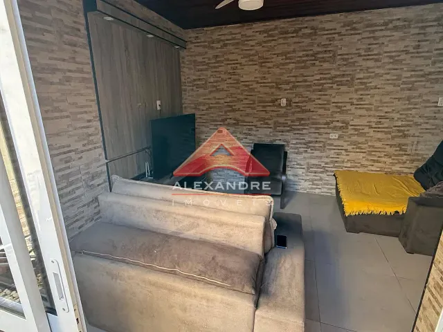Casa 3 quartos e 3 banheiros, à venda, no bairro Residencial Tatetuba em São José dos Campos