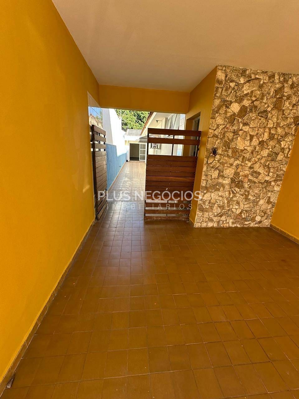 Casa, 2 quartos, 193 m² - Foto 2
