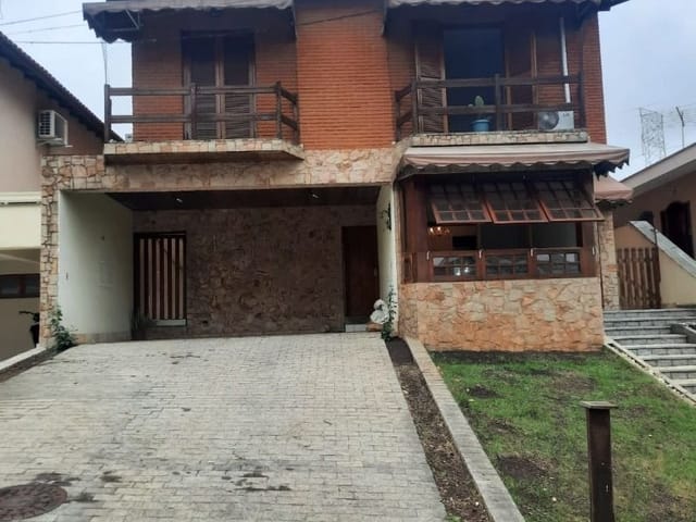 Casa com 360m² 3 quartos e 4 banheiros, à venda, no bairro Alphaville em Santana de Parnaíba