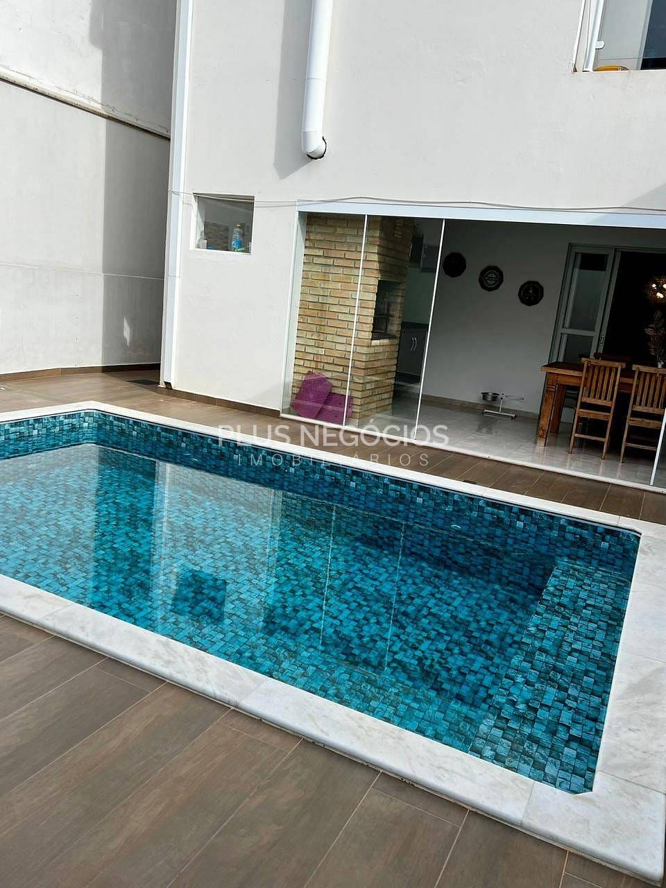 Casa, 3 quartos, 199 m² - Foto 3