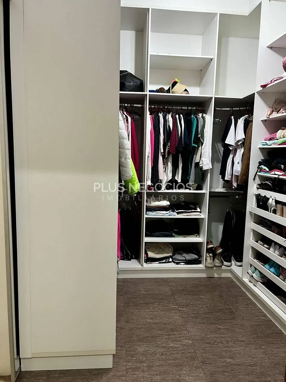 Casa, 3 quartos, 199 m² - Foto 35