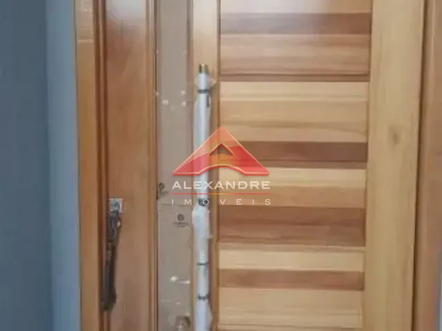 Casa 3 quartos e 1 banheiro, à venda, no bairro Jardim Vale do Sol em São José dos Campos