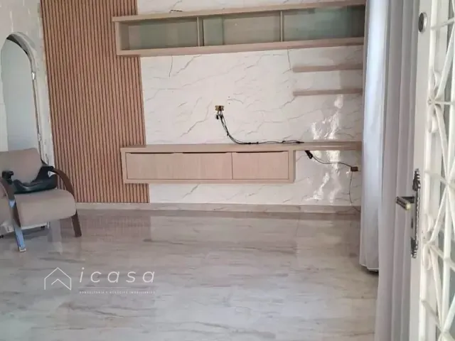 Casa com 250m² 3 quartos e 3 banheiros, à venda, no bairro Jardim das Indústrias em São José dos Campos