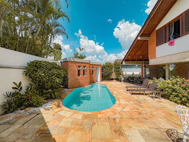 Casa com 420m² 3 quartos e 5 banheiros, à venda, no bairro Alphaville em Santana de Parnaíba