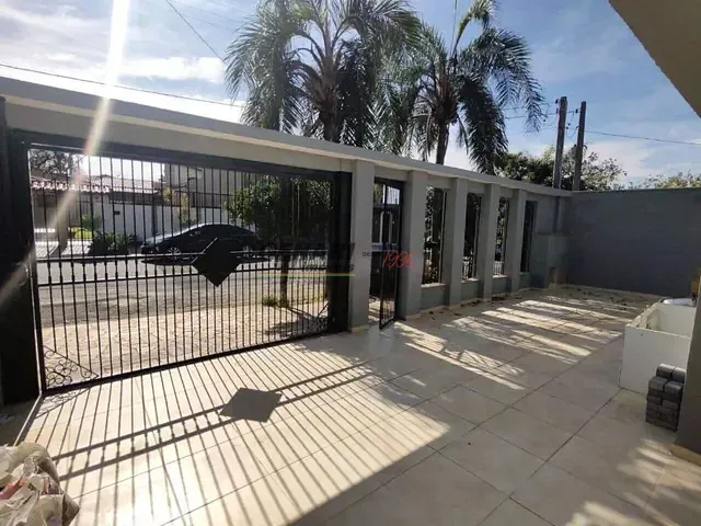 Casa com 360m² 2 quartos e 3 banheiros, à venda, no bairro Vila Avaí em Indaiatuba