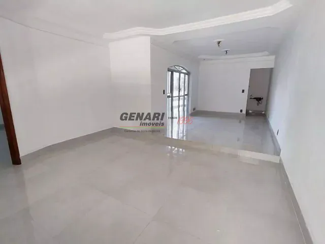 Casa com 360m² 2 quartos e 3 banheiros, à venda, no bairro Vila Avaí em Indaiatuba
