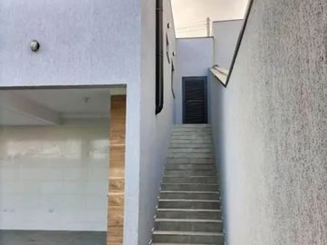 Casa com 250m² 3 quartos e 2 banheiros, à venda, no bairro Caçapava Velha em Caçapava