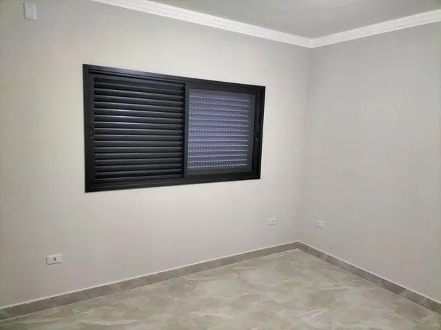 Casa com 250m² 3 quartos e 2 banheiros, à venda, no bairro Caçapava Velha em Caçapava