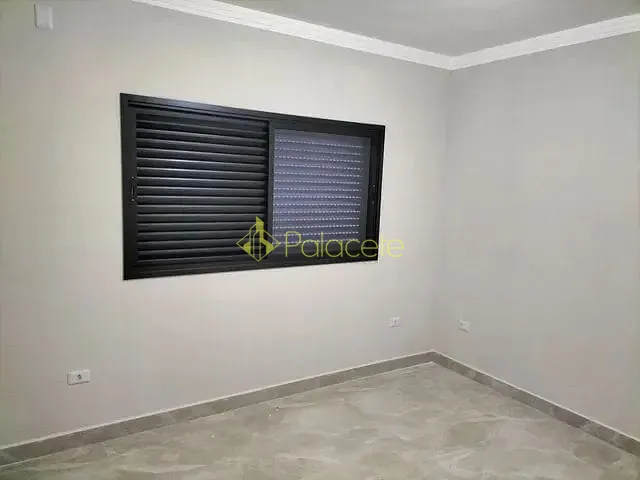 Casa com 250m² 3 quartos e 2 banheiros, à venda, no bairro Caçapava Velha em Caçapava