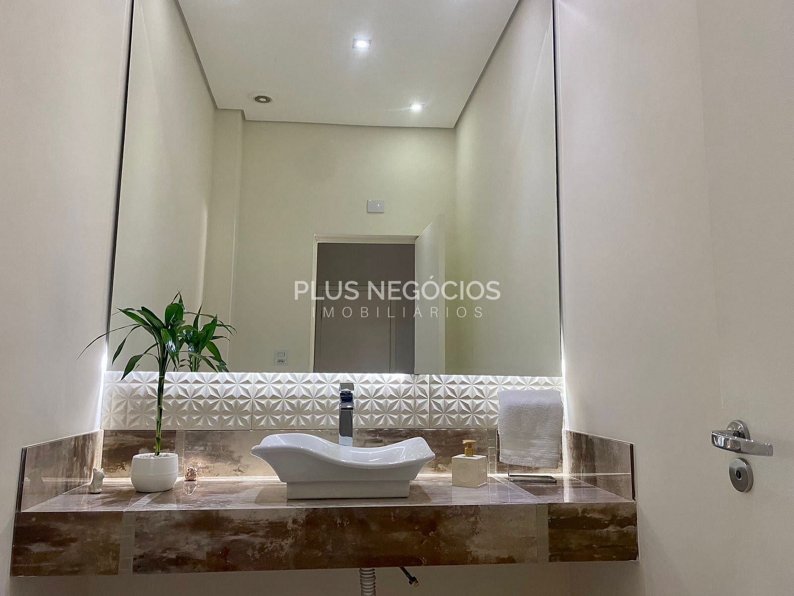 Casa, 3 quartos, 272 m² - Foto 25