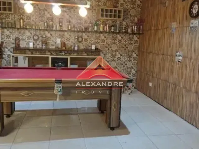 Casa 3 quartos e 1 banheiro, à venda, no bairro Parque Residencial Flamboyant em São José dos Campos